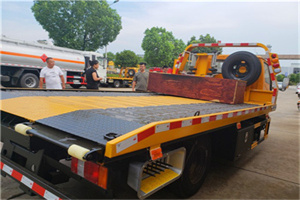 徐州附近拖车电话号码服务